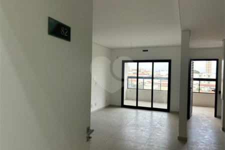 Apartamento à venda com 3 suítes em Vila Lucy, Sorocaba, SP