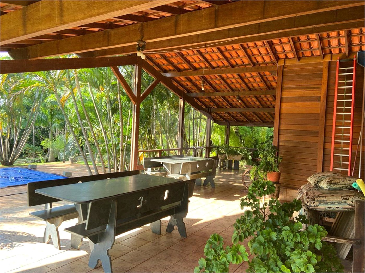 Casa à venda com 3 quartos, sendo 1 suíte,  no Centro, Araçoiaba da Serra, SP