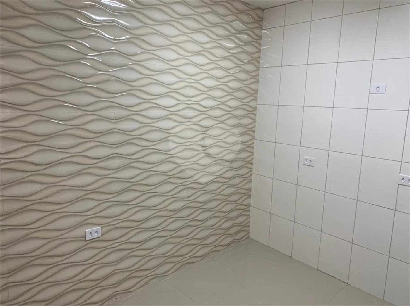 Sobrado à venda com 2 quartos em Tremembé, São Paulo, SP