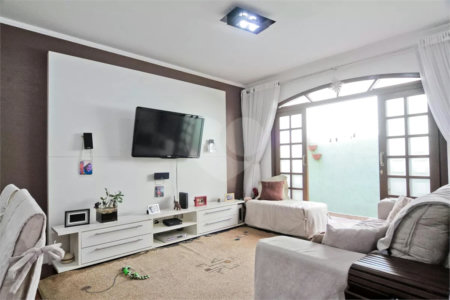 Casa à venda com 3 quartos em Chora Menino, São Paulo, SP