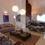 Casa à venda com 5 suítes no condomínio Parque Arco Iris, Atibaia - SP