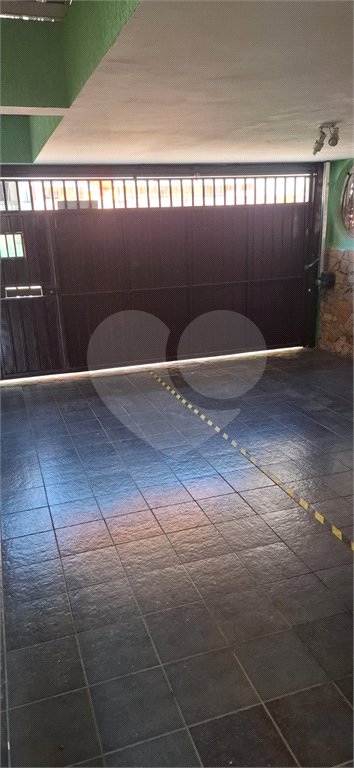 Sobrado à venda com 9 quartos em Vila São Luís(zona Oeste), São Paulo, SP