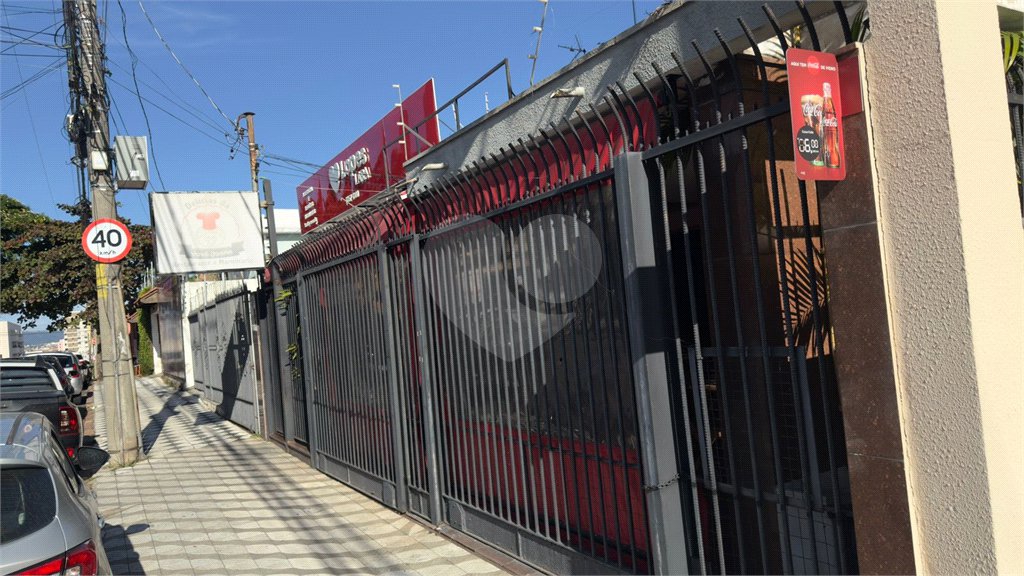 Casa à venda com 3 suítes em Vila Leão, Sorocaba, SP