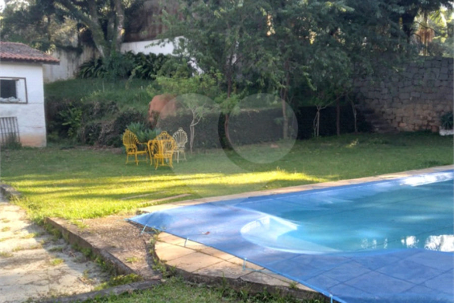 Casa à venda com 3 quartos, sendo 1 suíte, em Serra da Cantareira, Mairiporã, SP