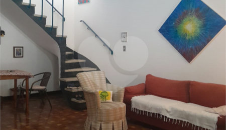Sobrado à venda com 3 quartos em Sumaré, São Paulo, SP