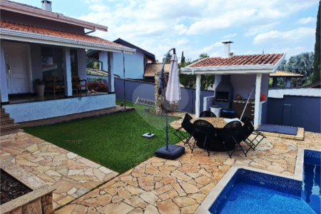 Casa à venda com 3 suítes no condomínio Vinhas da Vista Alegre Sede, Vinhedo - SP