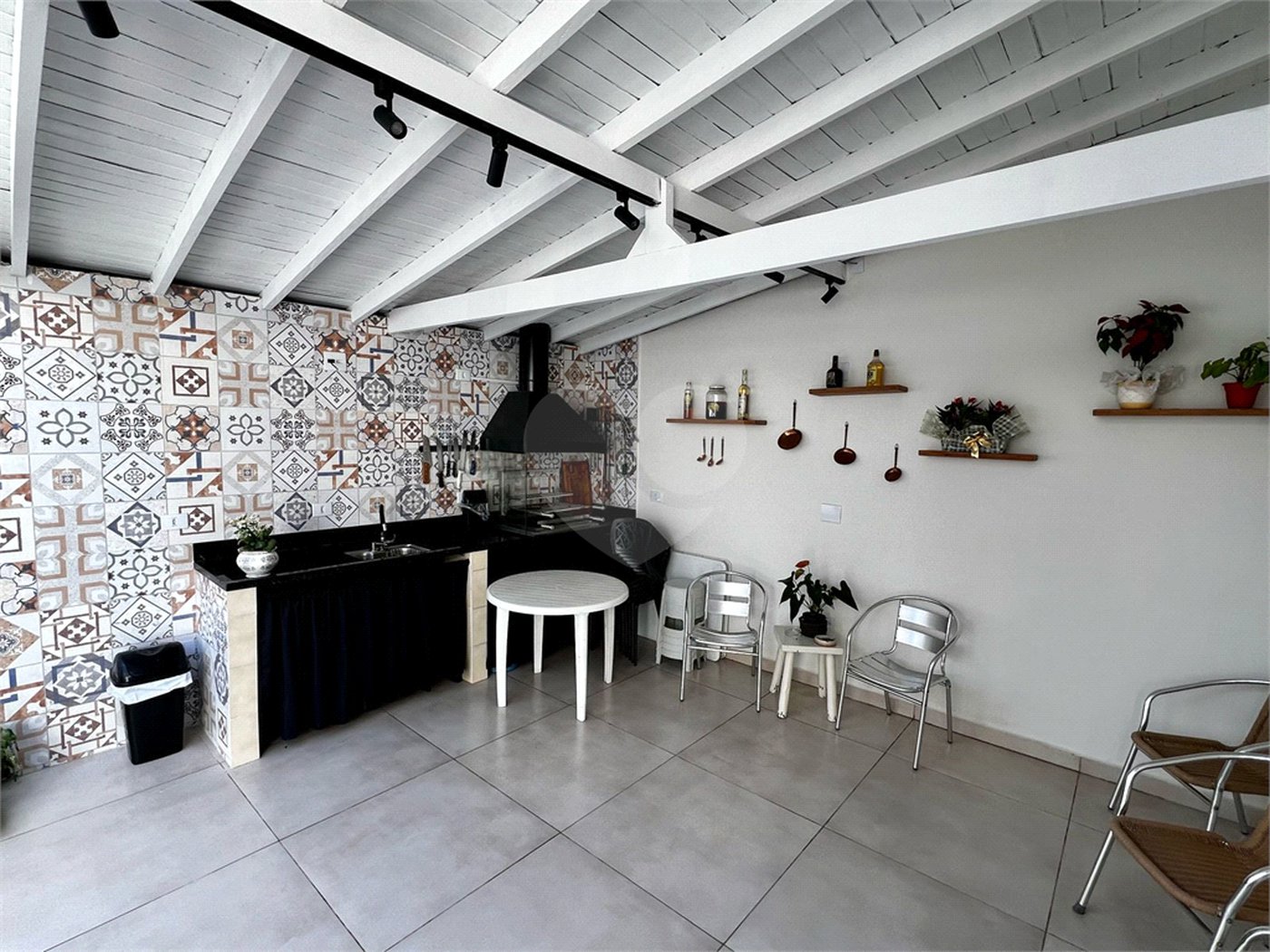 Casa à venda com 3 suítes em Vila Oliveira, Mogi das Cruzes, SP