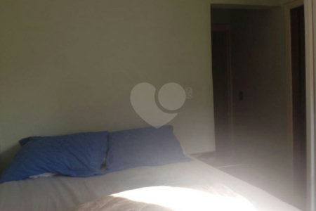 Sobrado à venda com 3 quartos, sendo 1 suíte, em Santa Teresinha, São Paulo, SP