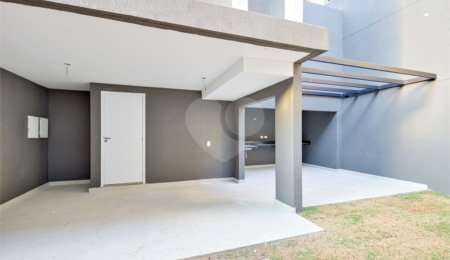 Casa à venda com 3 quartos, sendo 1 suíte,  no condomínio Cube Villa, São Paulo - SP