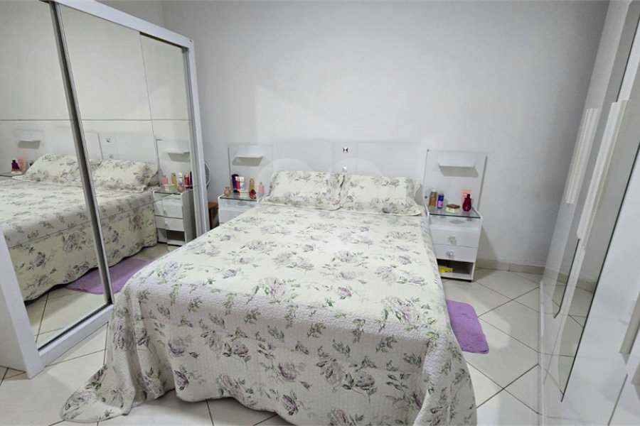 Casa à venda com 2 quartos, sendo 1 suíte,  em Vila Bonilha, São Paulo, SP