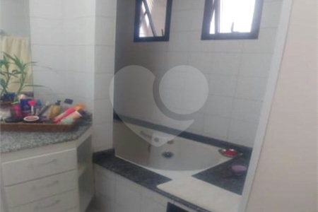 Apartamento à venda com 3 quartos, sendo 1 suíte,  em Cambuci, São Paulo, SP