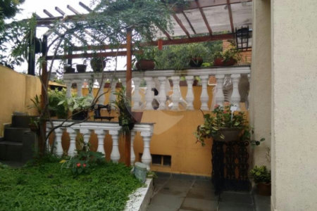 Sobrado à venda com 3 quartos, sendo 1 suíte, em Lapa, São Paulo, SP