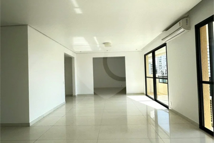Apartamento à venda com 3 suítes em Morumbi, São Paulo, SP