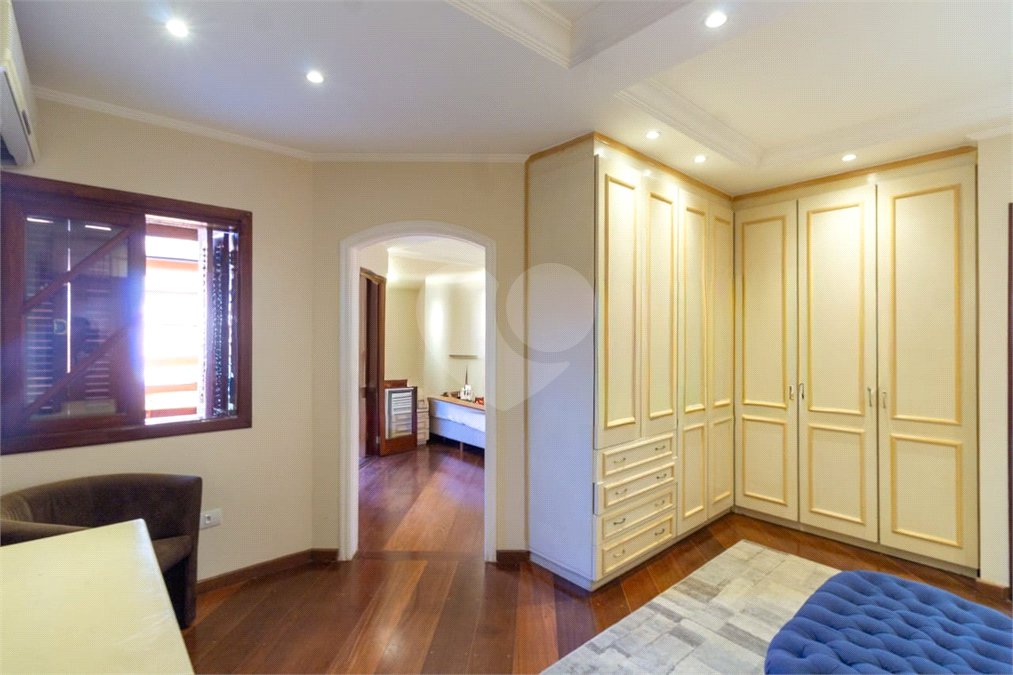 Casa à venda com 3 suítes no condomínio Da Serra, São Paulo - SP