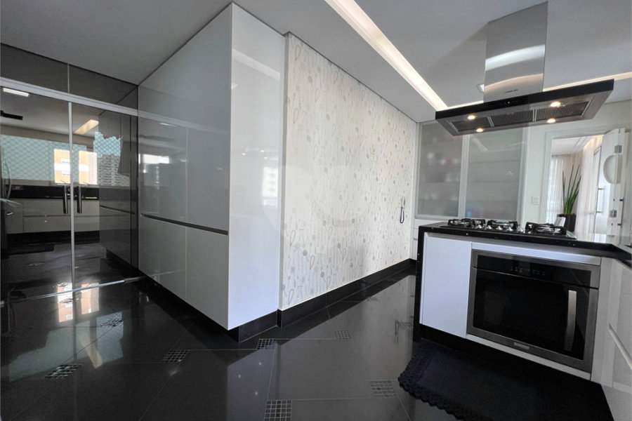 Apartamento à venda com 3 suítes em Santana, São Paulo, SP