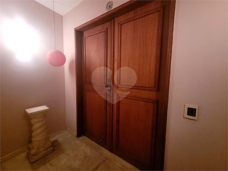 Apartamento à venda com 4 quartos, sendo 1 suíte, em Copacabana, Rio de Janeiro, RJ