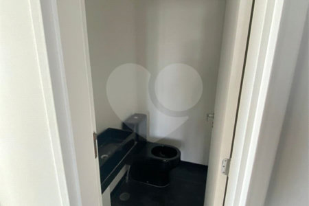 Apartamento à venda com 3 suítes em Jardim das Acácias, São Paulo, SP