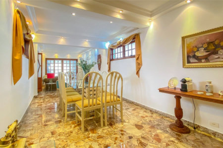 Casa de Vila à venda com 4 quartos, sendo 2 suítes, em Cambuci, São Paulo, SP