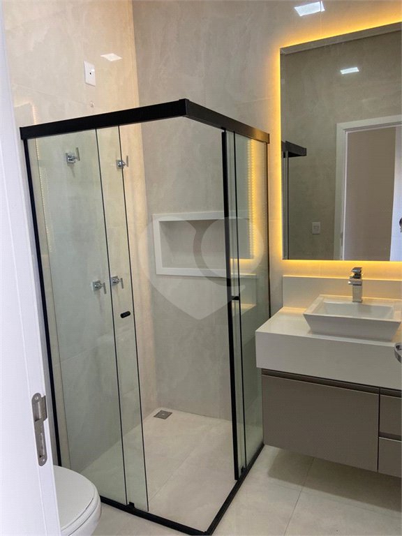 Casa à venda com 3 suítes no condomínio Residencial Maria Dulce, Indaiatuba - SP