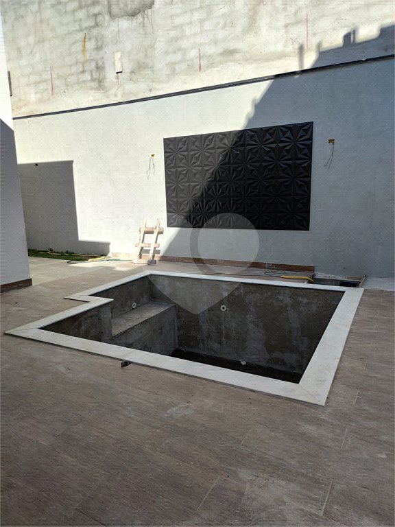 Casa à venda com 3 suítes no condomínio Aruã Brisas, Mogi das Cruzes - SP