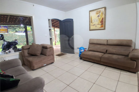 Casa à venda com 2 suítes em Vila Progresso, Itapetininga, SP