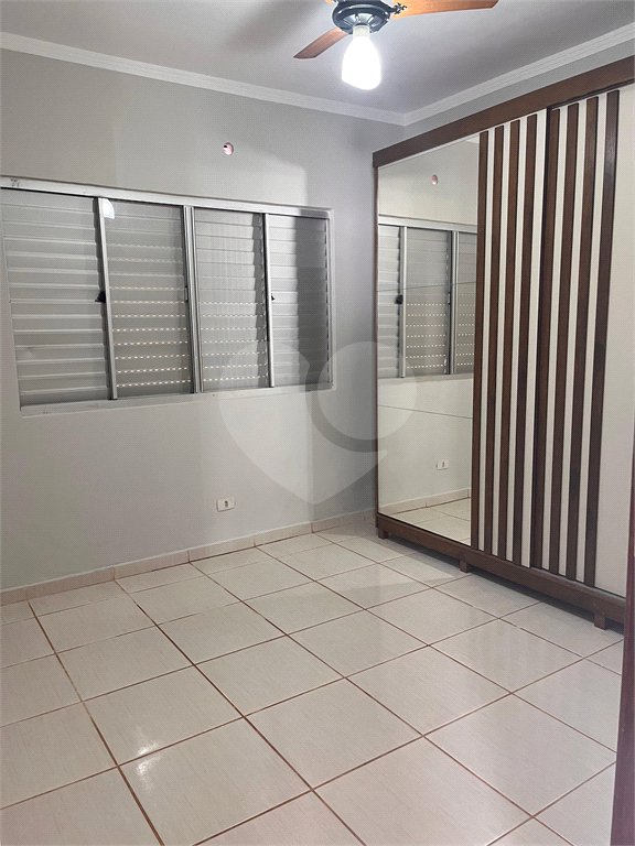 Casa à venda com 3 quartos em Ipê, Três Lagoas, MS