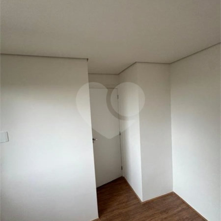 Apartamento à venda com 2 quartos em Parque Industrial Tomas Edson, São Paulo, SP