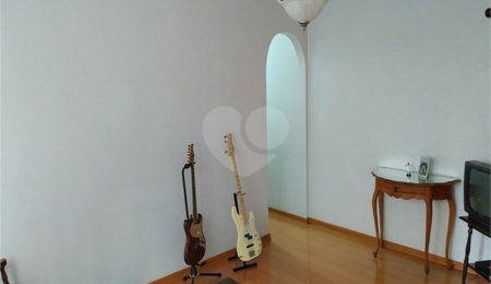 Apartamento à venda com 2 quartos em Indianópolis, São Paulo, SP