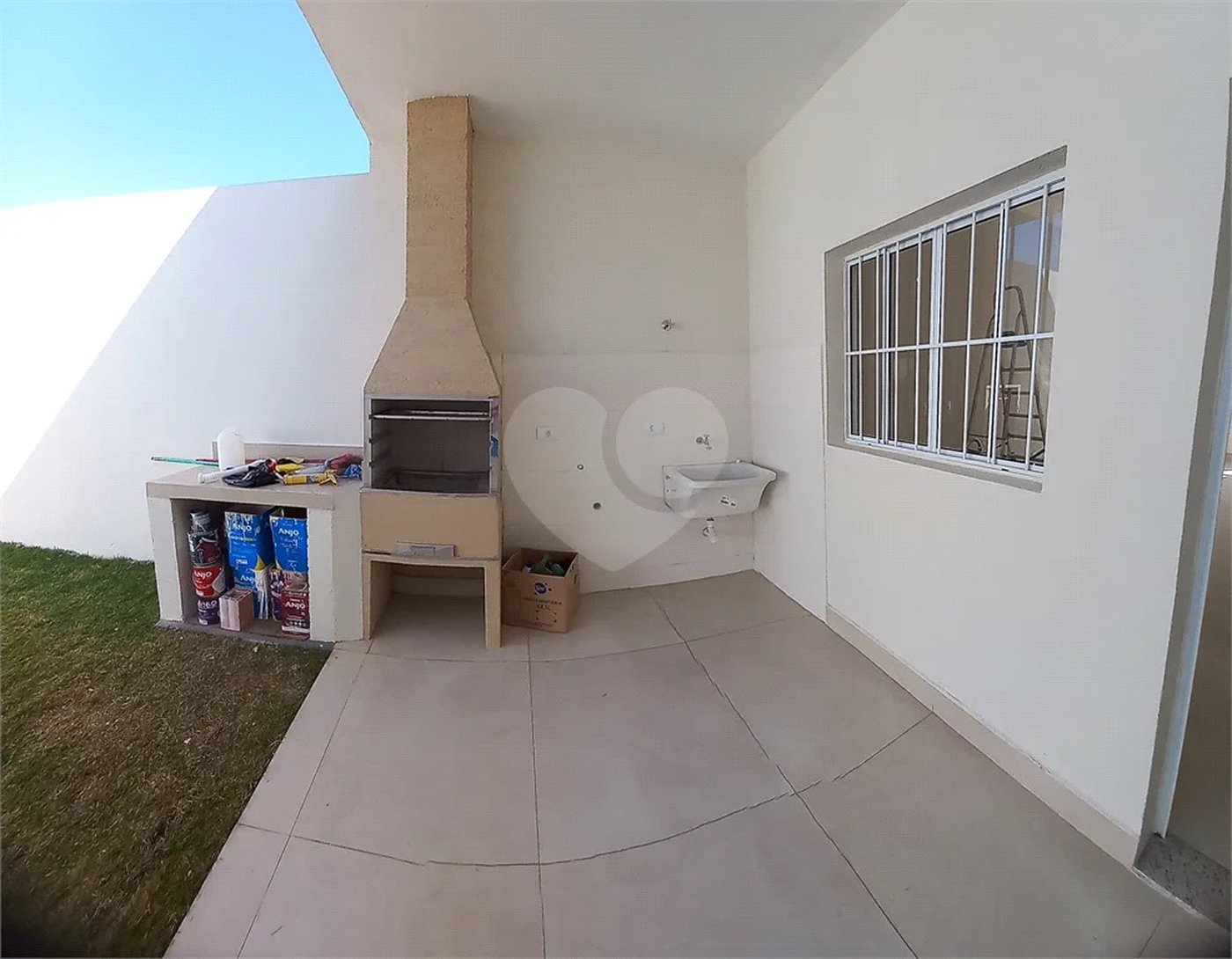 Casa à venda com 2 quartos, sendo 1 suíte,  em Parque Bellaville, Hortolândia, SP