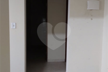 Sobrado à venda com 3 quartos, sendo 1 suíte, em Chácaras Maringá, Atibaia, SP