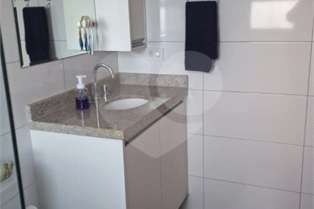 Apartamento à venda com 2 suítes em Vila Scarpelli, Santo André, SP