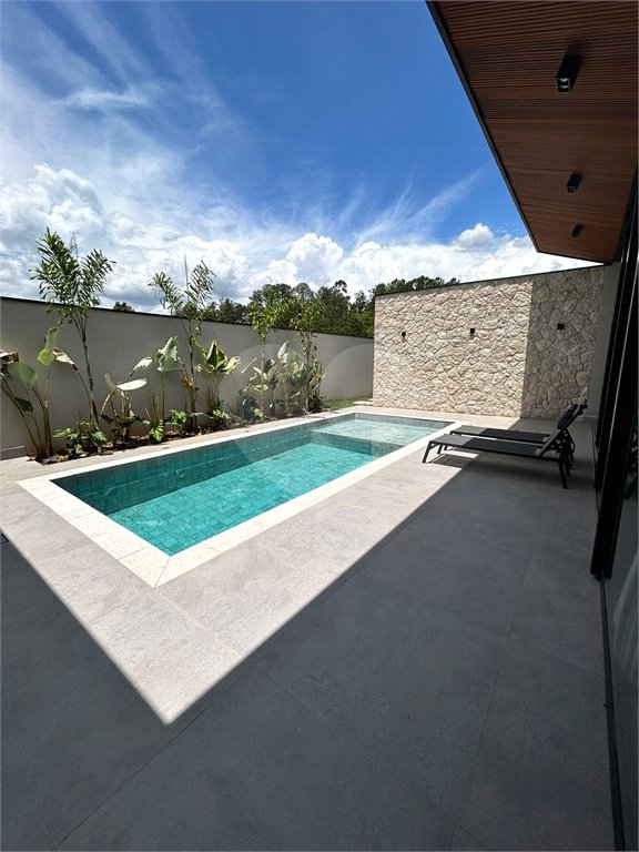 Casa à venda com 3 suítes no condomínio Villas do Golf, Itu - SP
