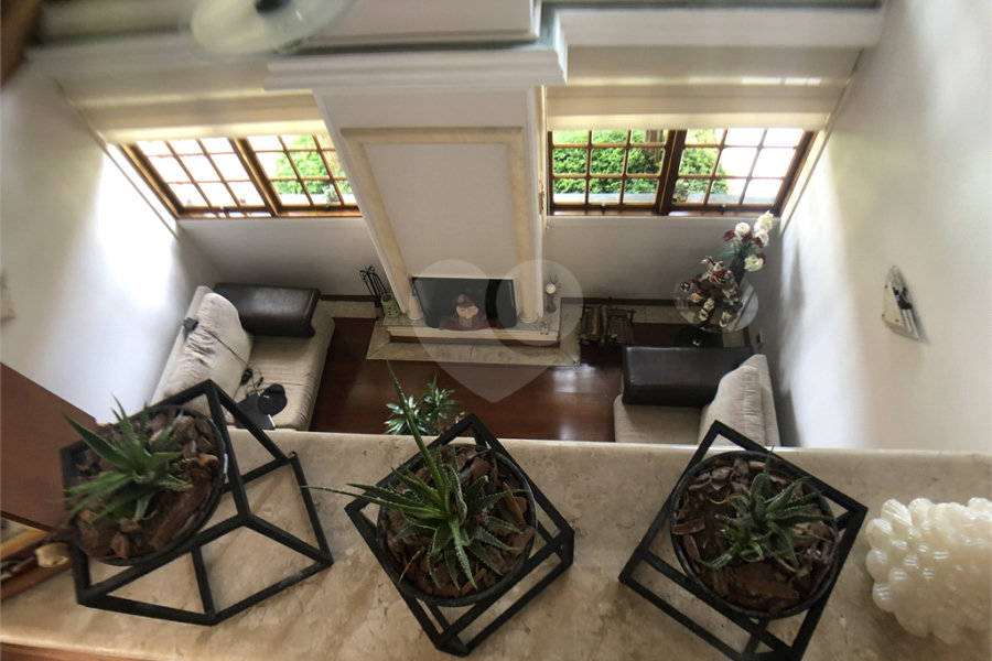 Casa à venda com 4 suítes no condomínio Residencial Floresta, São Paulo - SP