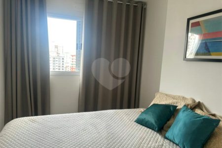 Apartamento à venda ou para alugar com 2 quartos, sendo 1 suíte,  em Guilhermina, Praia Grande, SP