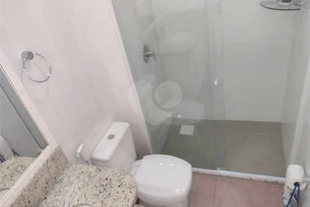 Apartamento à venda com 3 quartos, sendo 1 suíte, em Jurerê, Florianópolis, SC