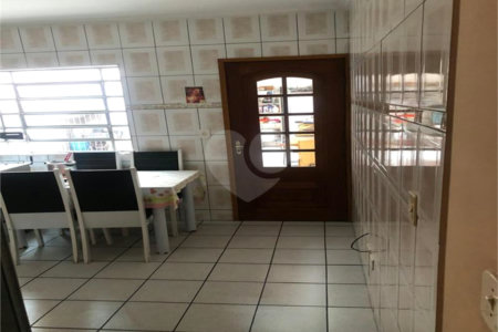 Sobrado à venda com 2 quartos, sendo 1 suíte, em Vila Prel, São Paulo, SP