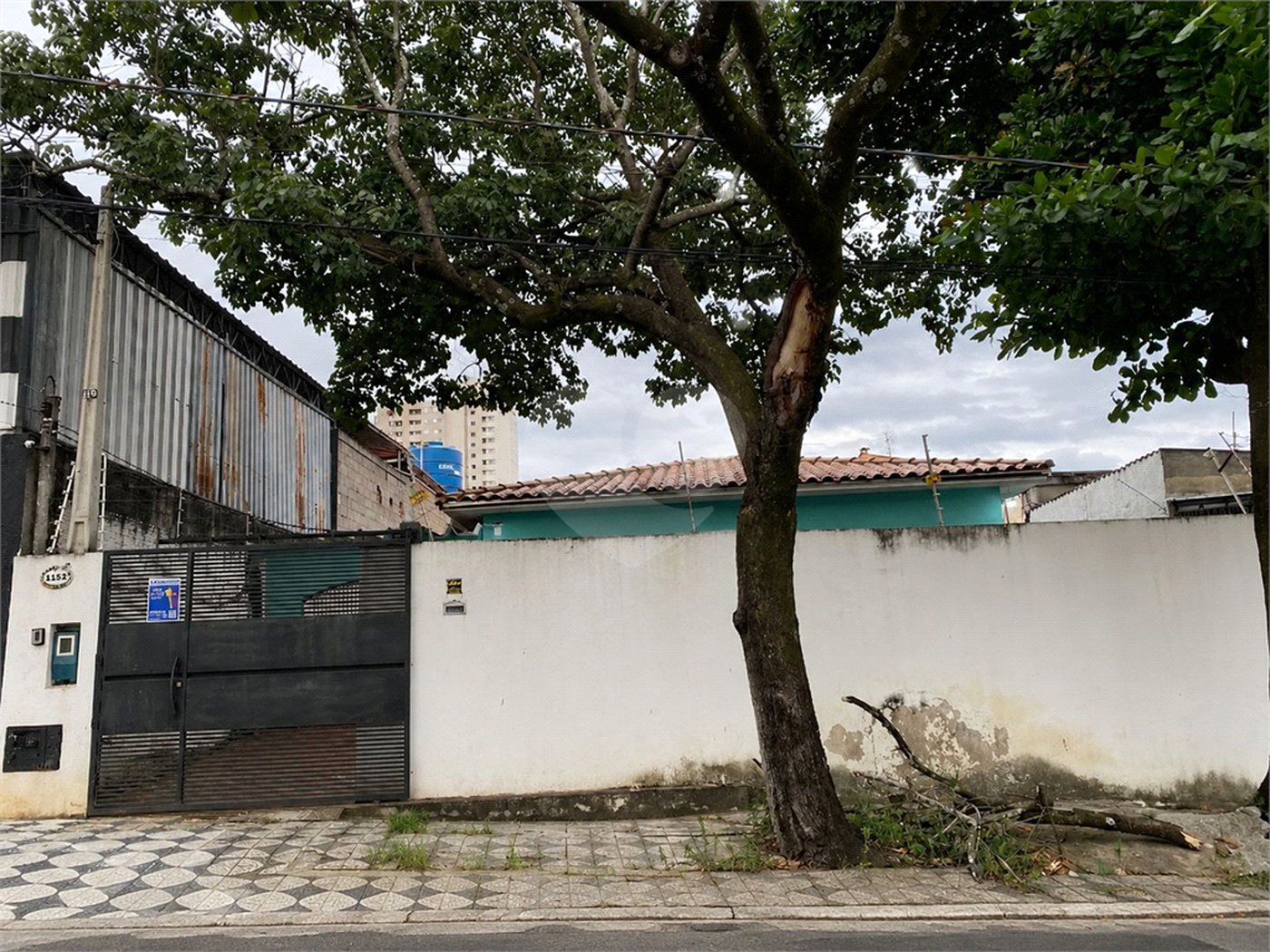 Casa à venda com 3 quartos, sendo 1 suíte, em Vila Barcelona, Sorocaba, SP