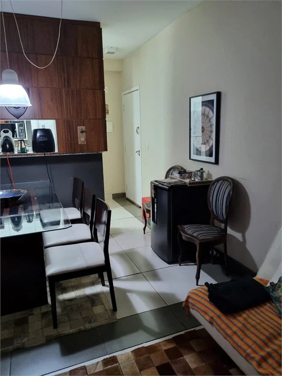 Apartamento à venda com 3 quartos, sendo 1 suíte,  em Água Branca, São Paulo, SP