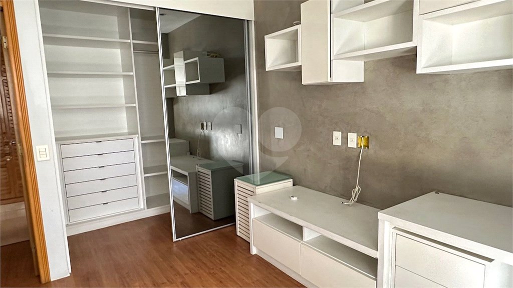 Cobertura à venda com 4 quartos, sendo 2 suítes,  em Tijuca, Rio de Janeiro, RJ