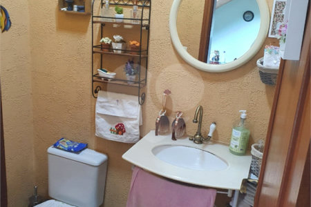 Casa à venda ou para alugar com 4 suítes em Vila Machado, Mairiporã, SP