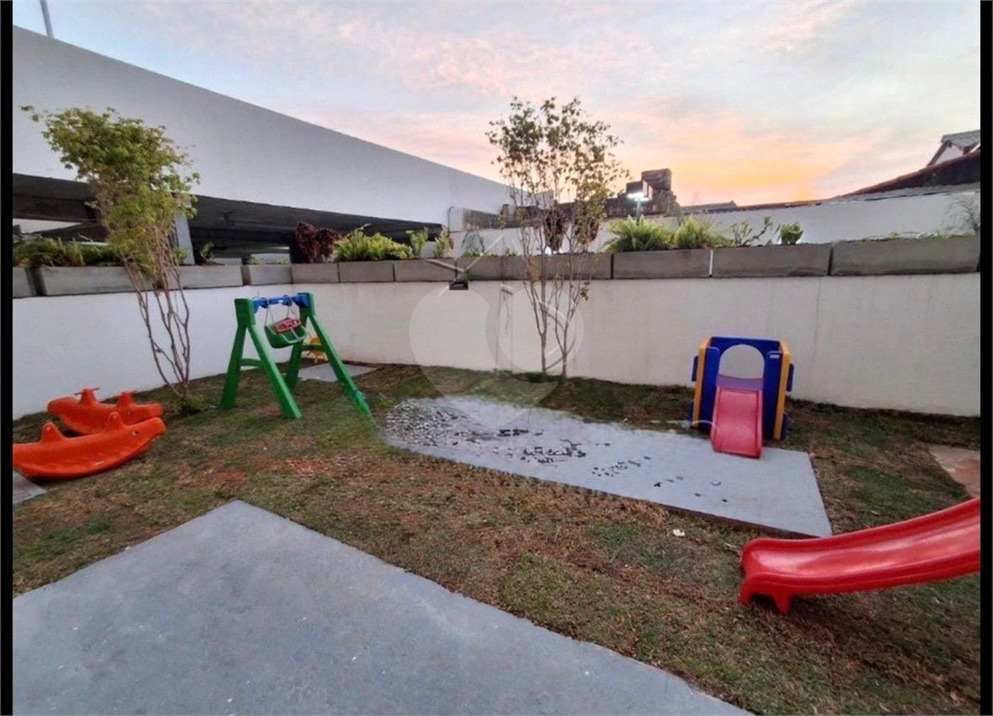 Apartamento à venda com 2 quartos, sendo 1 suíte, em Vila Hortência, Sorocaba, SP