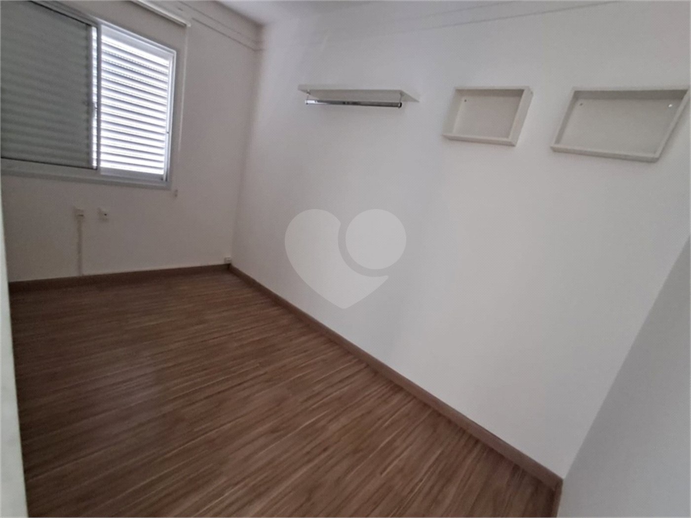 Apartamento à venda com 3 suítes em Parque Campolim, Sorocaba, SP