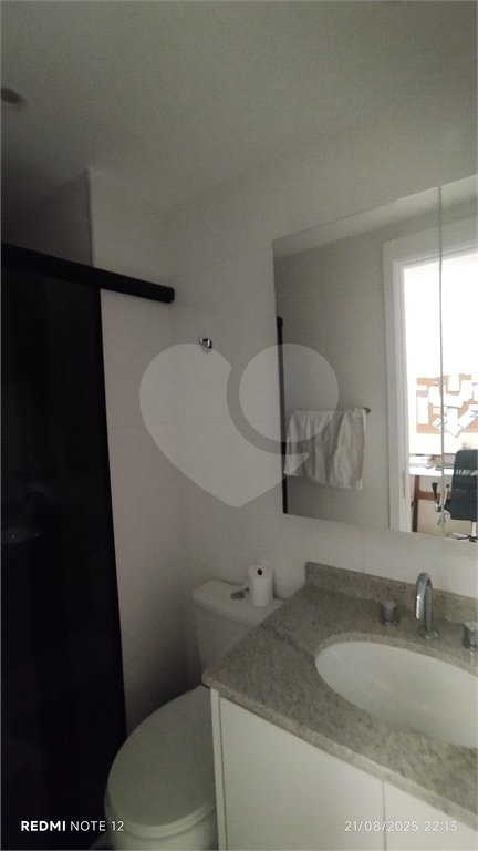 Apartamento à venda ou para alugar com 3 suítes em Vila Anastácio, São Paulo, SP