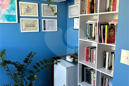 Apartamento à venda com 4 quartos, sendo 1 suíte, em Parque Tomas Saraiva, São Paulo, SP