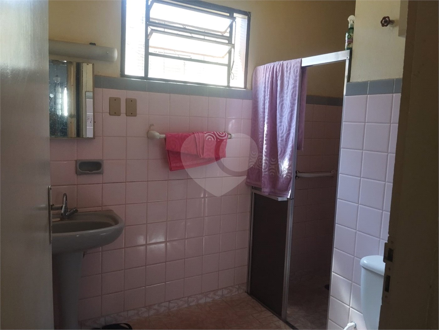 Casa à venda com 2 quartos no Centro, Araraquara, SP