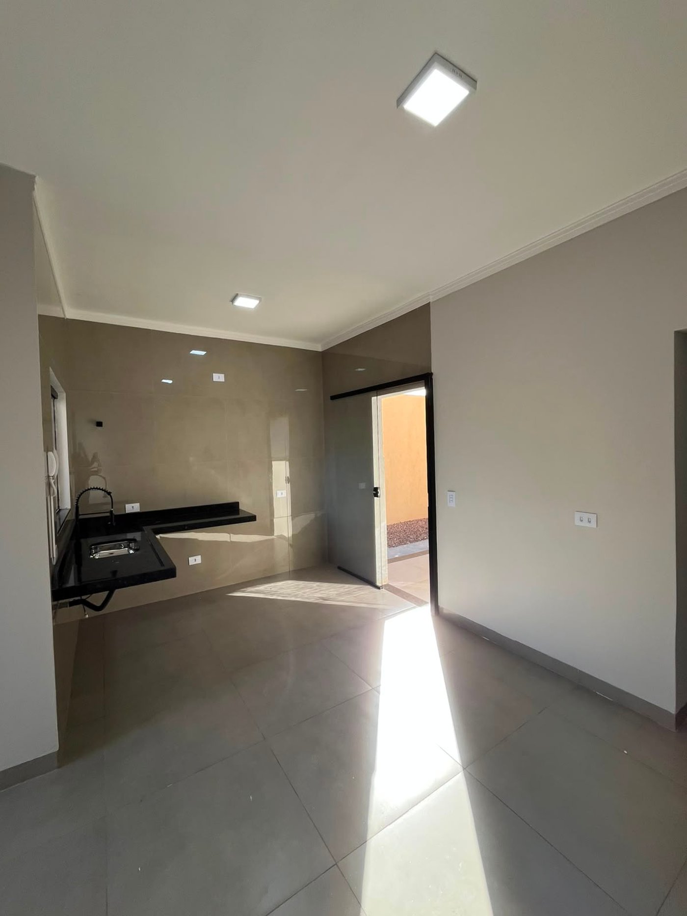 Casa à venda com 3 quartos, sendo 1 suíte,  em Alto da Boa Vista, Três Lagoas, MS
