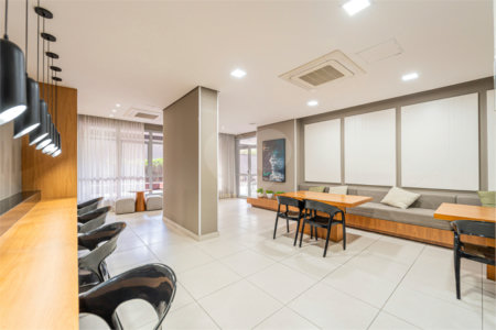 Apartamento à venda com 2 quartos, sendo 1 suíte, em Vila Santa Catarina, São Paulo, SP