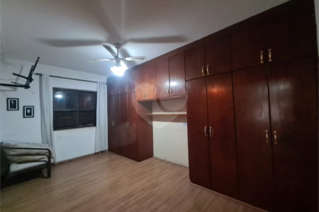 Casa à venda com 3 suítes no condomínio Portal do Sabia, Araçoiaba da Serra - SP