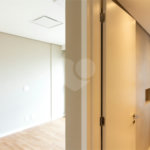 Apartamento à venda ou para alugar com 3 suítes em Moema, São Paulo, SP