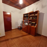 Casa à venda com 4 quartos, sendo 1 suíte, em Vila Paulicéia, São Paulo, SP